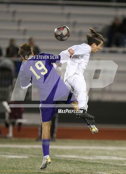 Thumbnail 2 in Point Loma vs. St. Augustine (CIF SDS Open Division Semifinal) photogallery.