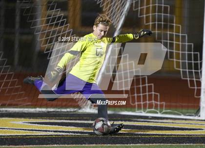 Thumbnail 2 in Point Loma vs. St. Augustine (CIF SDS Open Division Semifinal) photogallery.