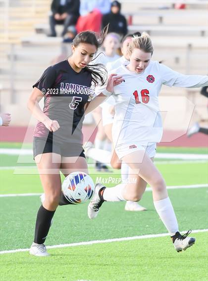 Thumbnail 3 in Lee Williams vs. Salpointe Catholic (AIA 6A Semifinal) photogallery.