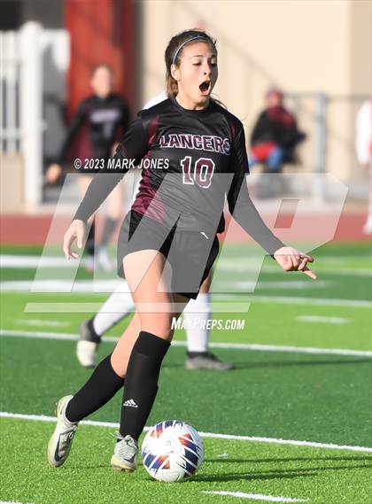 Thumbnail 2 in Lee Williams vs. Salpointe Catholic (AIA 6A Semifinal) photogallery.