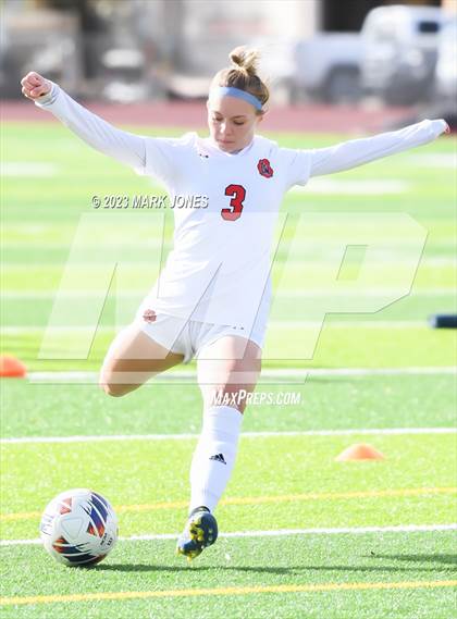 Thumbnail 2 in Lee Williams vs. Salpointe Catholic (AIA 6A Semifinal) photogallery.