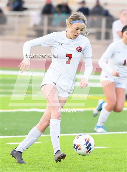 Thumbnail 2 in Lee Williams vs. Salpointe Catholic (AIA 6A Semifinal) photogallery.