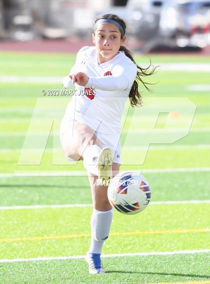 Thumbnail 1 in Lee Williams vs. Salpointe Catholic (AIA 6A Semifinal) photogallery.