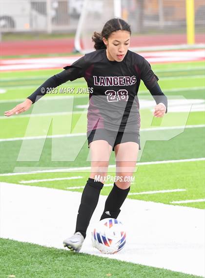 Thumbnail 3 in Lee Williams vs. Salpointe Catholic (AIA 6A Semifinal) photogallery.