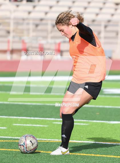 Thumbnail 1 in Lee Williams vs. Salpointe Catholic (AIA 6A Semifinal) photogallery.
