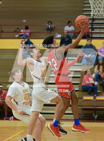 Thumbnail 2 in Calvary @ East Peoria photogallery.