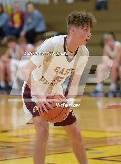Thumbnail 3 in Calvary @ East Peoria photogallery.
