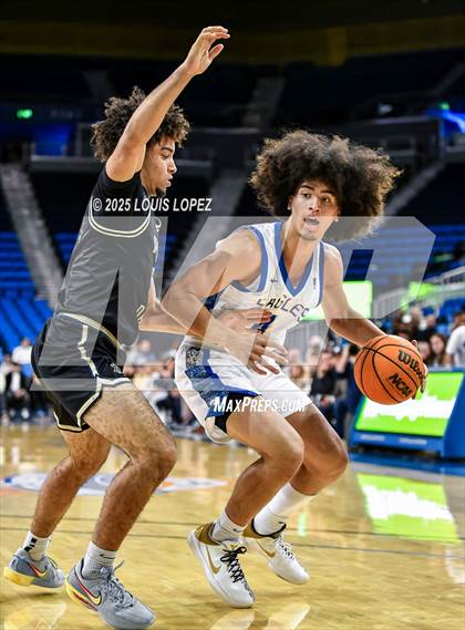 Thumbnail 2 in Notre Dame (SO) vs. Santa Margarita photogallery.