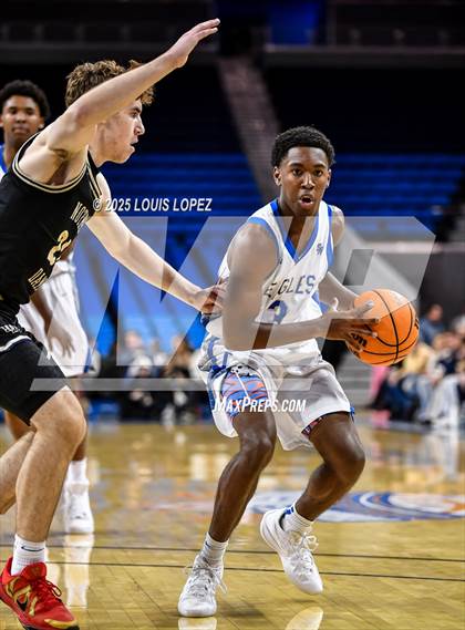 Thumbnail 1 in Notre Dame (SO) vs. Santa Margarita photogallery.