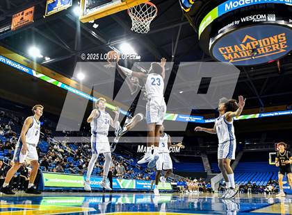 Thumbnail 2 in Notre Dame (SO) vs. Santa Margarita photogallery.