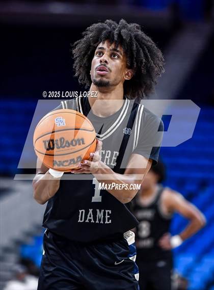 Thumbnail 1 in Notre Dame (SO) vs. Santa Margarita photogallery.