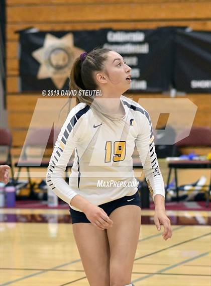 Thumbnail 2 in Oak Ridge vs. St. Francis (CIF SJS D1 Final) photogallery.