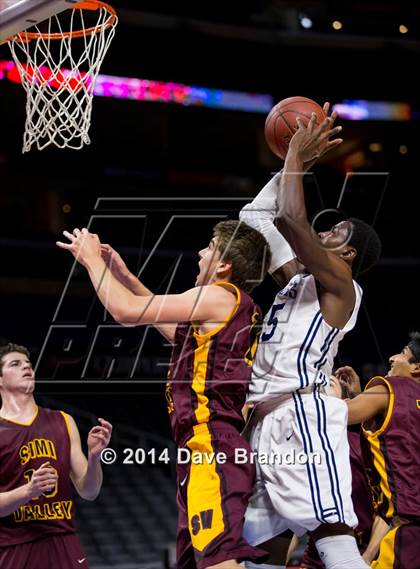 Thumbnail 1 in Simi Valley vs. San Gabriel Academy photogallery.