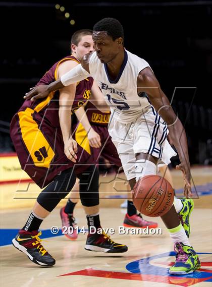 Thumbnail 3 in Simi Valley vs. San Gabriel Academy photogallery.