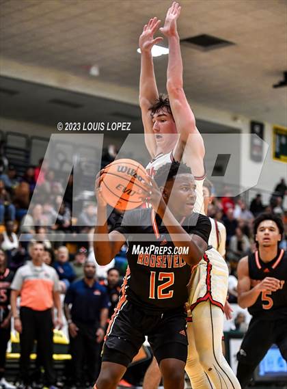 Thumbnail 1 in Roosevelt vs. Owyhee (The Classic at Damien) photogallery.