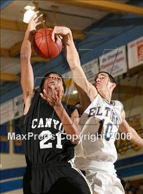 Thumbnail 2 in El Toro vs. Canyon (OC North/South Challenge) photogallery.