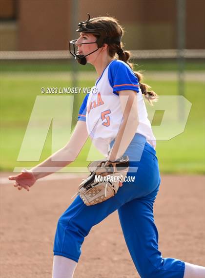 Thumbnail 3 in Livonia @ Batavia (NYSPHSAA Section V Class B1 Quarterfinal) photogallery.