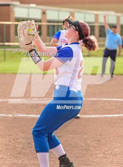 Thumbnail 1 in Livonia @ Batavia (NYSPHSAA Section V Class B1 Quarterfinal) photogallery.