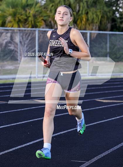 Thumbnail 3 in Clyde Harris Invitational photogallery.