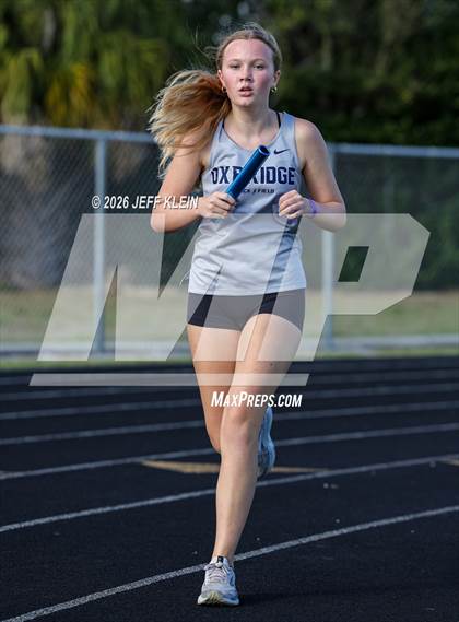 Thumbnail 3 in Clyde Harris Invitational photogallery.
