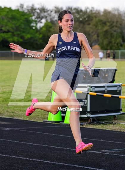 Thumbnail 2 in Clyde Harris Invitational photogallery.