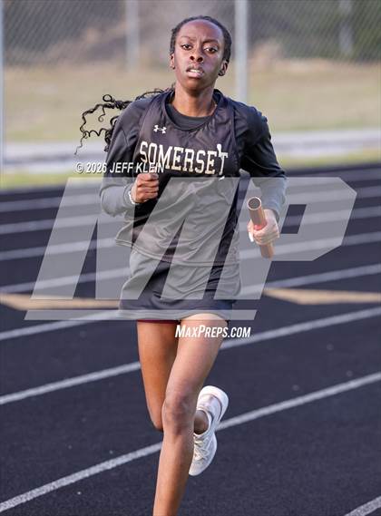 Thumbnail 3 in Clyde Harris Invitational photogallery.