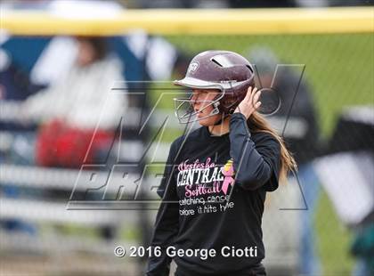 Thumbnail 1 in Westosha Central Vs Libertyville photogallery.