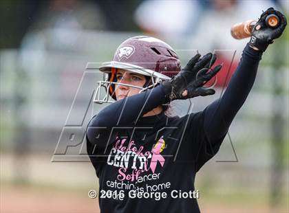 Thumbnail 1 in Westosha Central Vs Libertyville photogallery.