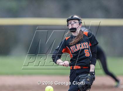 Thumbnail 3 in Westosha Central Vs Libertyville photogallery.