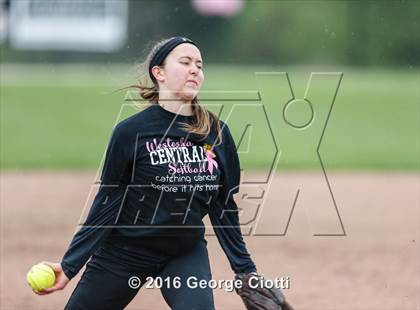Thumbnail 2 in Westosha Central Vs Libertyville photogallery.