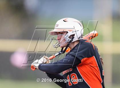 Thumbnail 3 in Westosha Central Vs Libertyville photogallery.