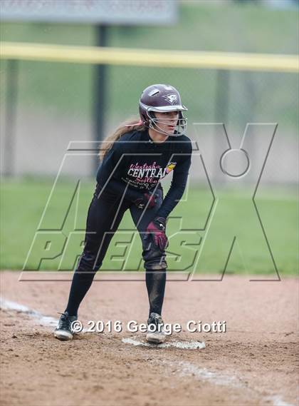 Thumbnail 2 in Westosha Central Vs Libertyville photogallery.