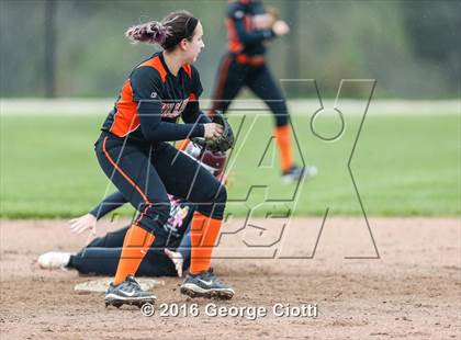 Thumbnail 1 in Westosha Central Vs Libertyville photogallery.