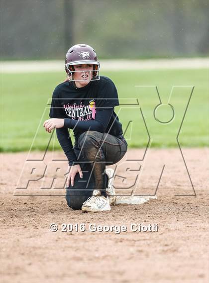 Thumbnail 3 in Westosha Central Vs Libertyville photogallery.
