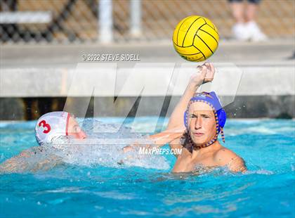 Thumbnail 1 in Fallbrook @ Clairemont photogallery.