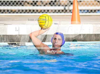 Thumbnail 2 in Fallbrook @ Clairemont photogallery.