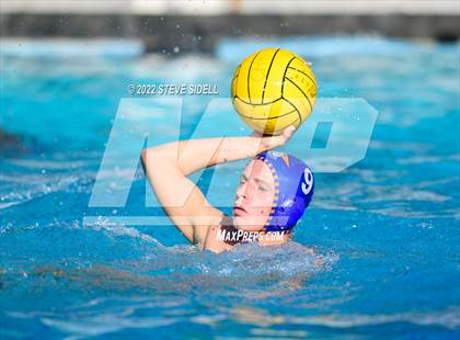 Thumbnail 2 in Fallbrook @ Clairemont photogallery.