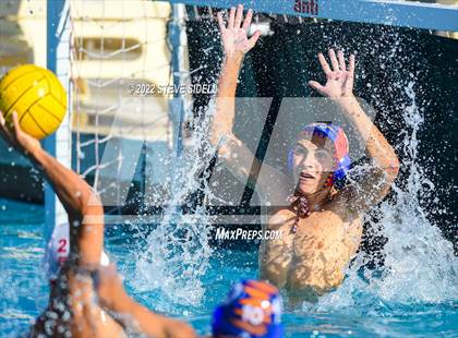 Thumbnail 2 in Fallbrook @ Clairemont photogallery.