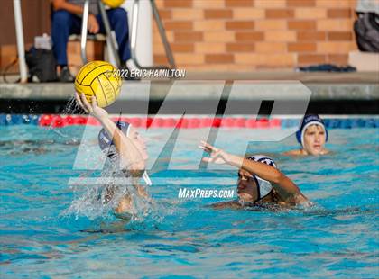 Thumbnail 3 in Notre Dame (SO) @ Loyola photogallery.