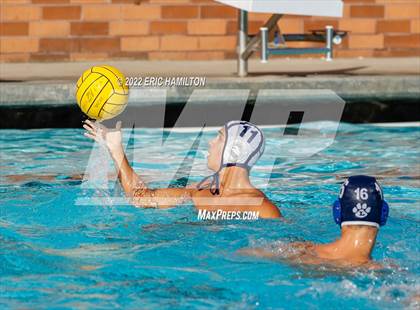 Thumbnail 1 in Notre Dame (SO) @ Loyola photogallery.