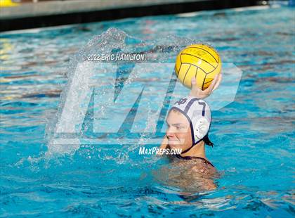 Thumbnail 2 in Notre Dame (SO) @ Loyola photogallery.