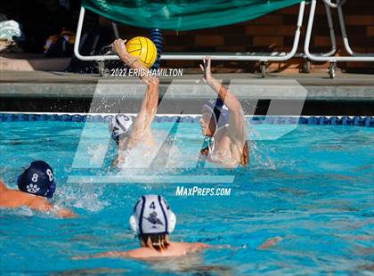 Thumbnail 3 in Notre Dame (SO) @ Loyola photogallery.