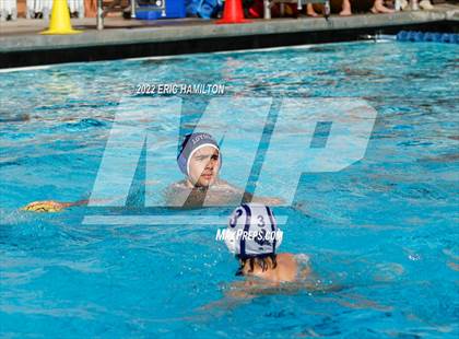 Thumbnail 2 in Notre Dame (SO) @ Loyola photogallery.