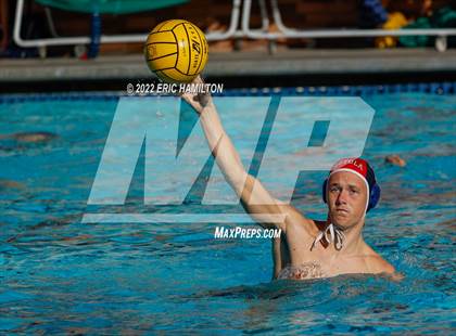 Thumbnail 3 in Notre Dame (SO) @ Loyola photogallery.