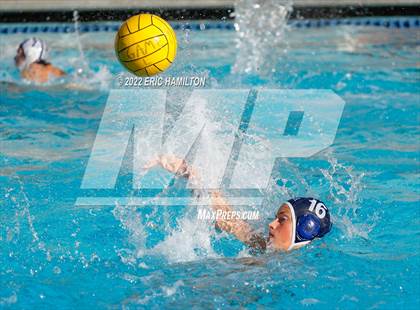 Thumbnail 1 in Notre Dame (SO) @ Loyola photogallery.