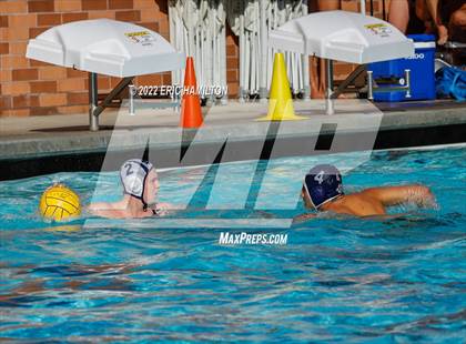 Thumbnail 2 in Notre Dame (SO) @ Loyola photogallery.