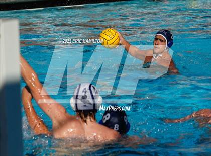 Thumbnail 1 in Notre Dame (SO) @ Loyola photogallery.