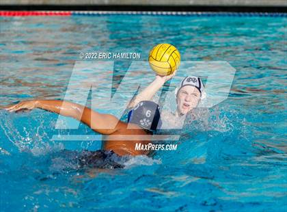 Thumbnail 1 in Notre Dame (SO) @ Loyola photogallery.