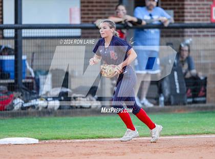 Thumbnail 2 in Ponca City @ Mustang photogallery.