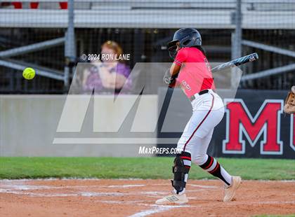 Thumbnail 2 in Ponca City @ Mustang photogallery.